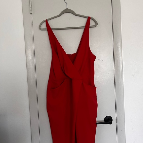 ⭐️Bogo⭐️🦋 New w tag ASOS Sz 12 red side pockets jumpsuit - Picture 7 of 10